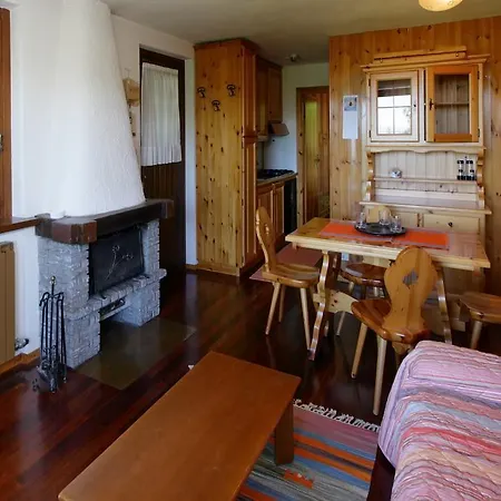 Hintown Maison Brusson Lägenhet Saint-Vincent
