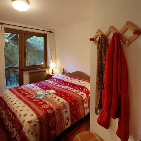Hintown Maison Brusson Lägenhet *